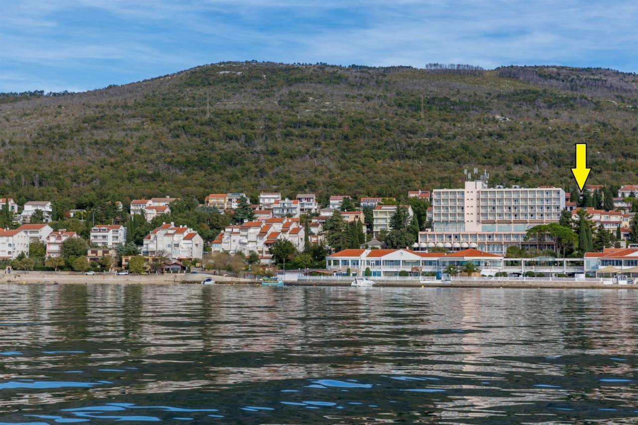 Apartments Hinic Selce Exteriör bild